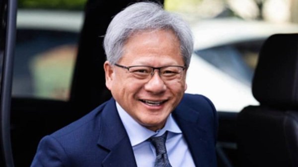股票配资门户 DeepSeek赋能！北大方正人寿情人节推出AI助手"方灵"
